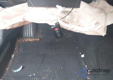 2013 Toyota Avalon Xle Touring z USA, uszkodzony, nr VIN 4T1BK1EB4DU076608